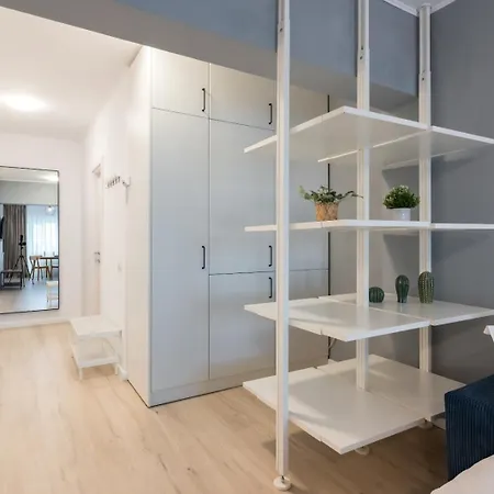 Apartament High-end With Panoramic View, Parking &pool