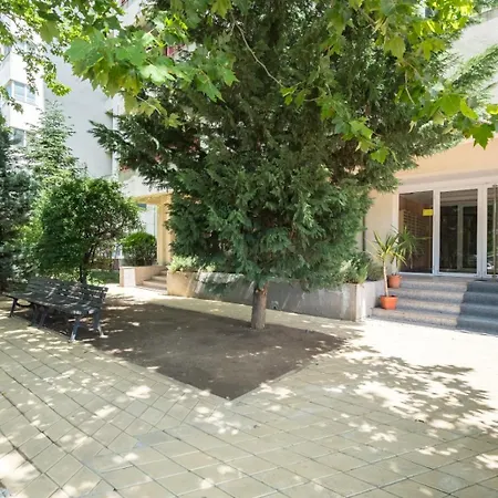 High-end With Panoramic View, Parking &pool