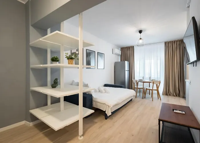 Appartement High-end With Panoramic View, Parking &pool Bucarest