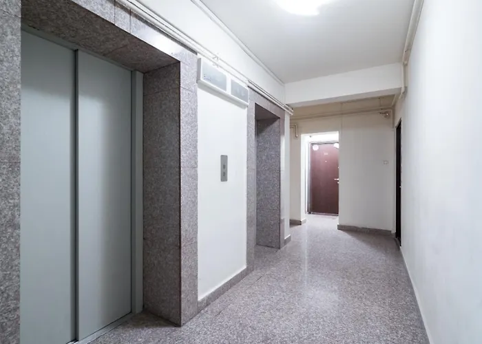 High-end With Panoramic View, Parking &pool Daire *