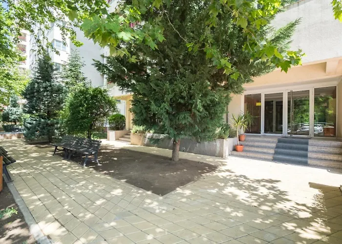 High-end With Panoramic View, Parking &pool